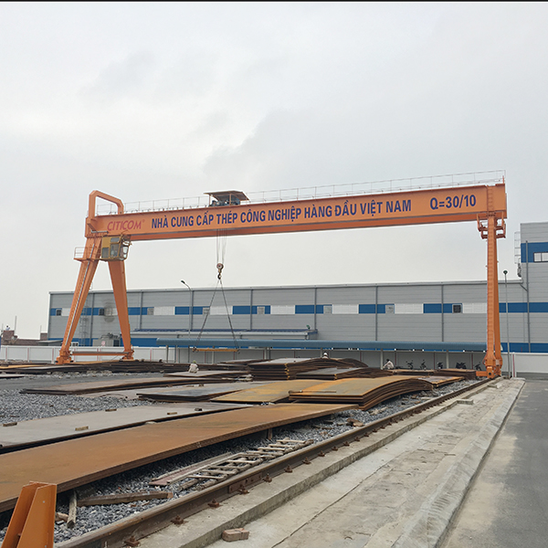 歐式雙梁龍門(mén)式起重機(jī)